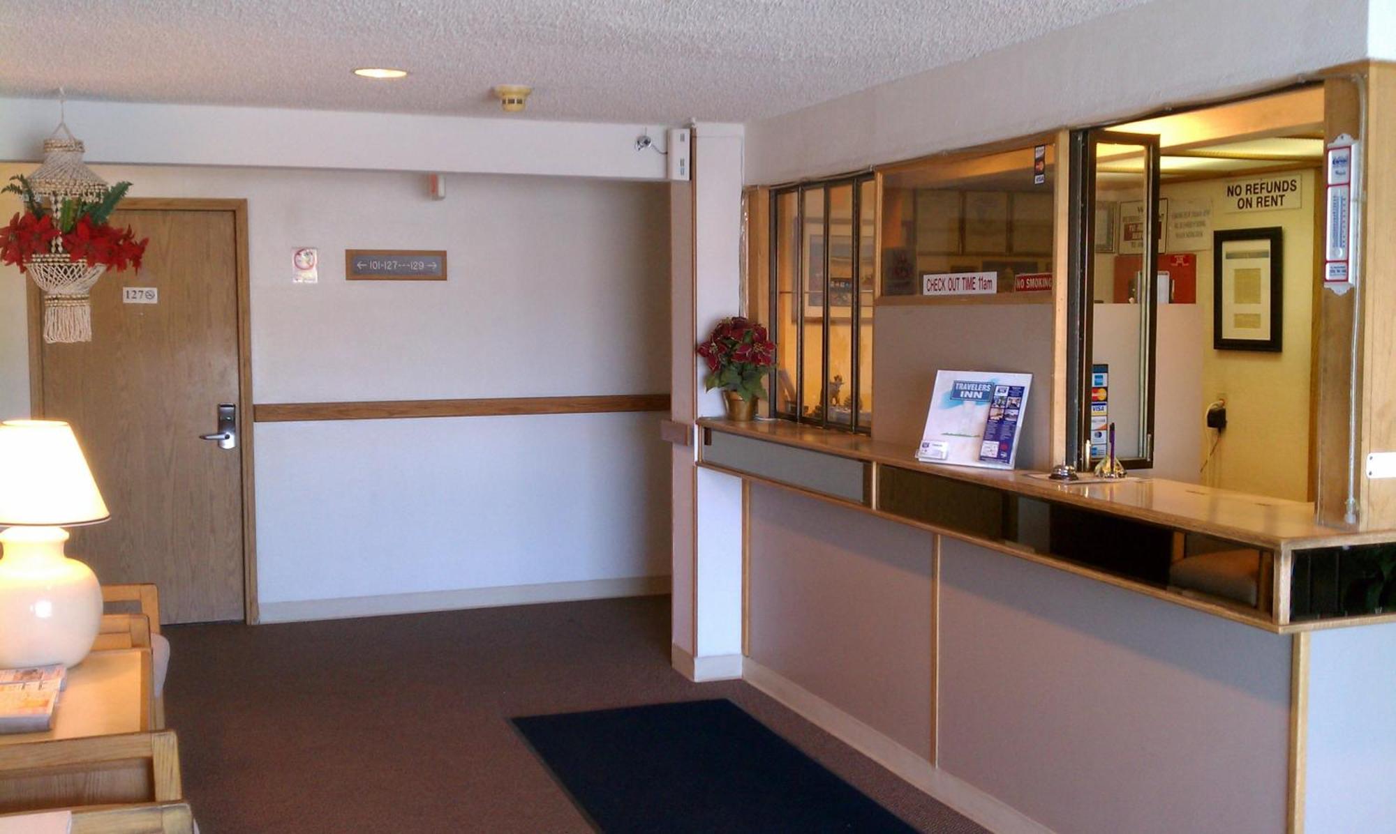 Colorado River Value Inn Bullhead City Bagian luar foto